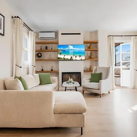 Sun Terrace Apartment *