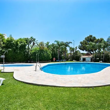 Sun Terrace Apartment Estepona